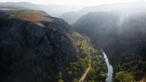 A river between mountains